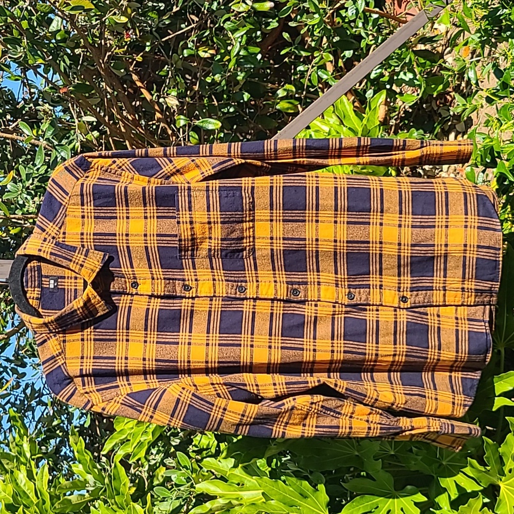 UNIQLO Orange & Navy Blue Plaid Flannel Shirt - Size XL